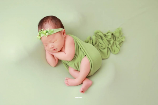 高密宝宝边吃边拉正常吗